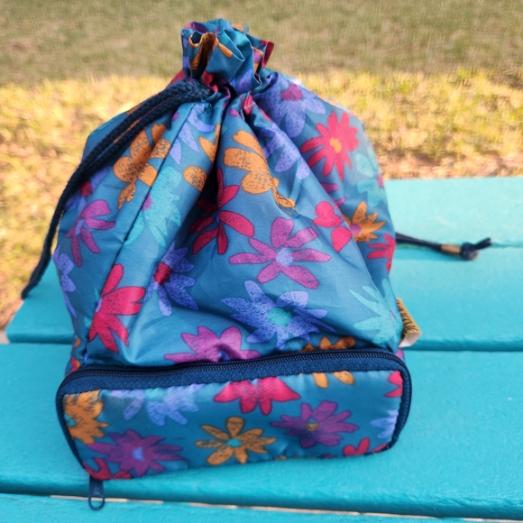 Vintage Sassaby Floral Drawstring Cosmetics Bag - Picture 5 of 9